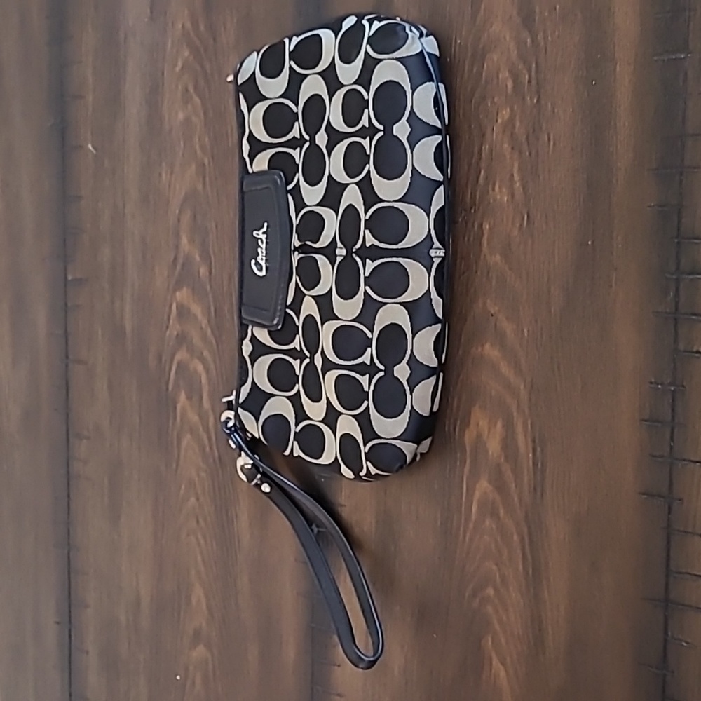 Vintage Wristlet Purse